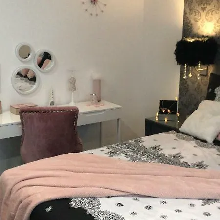Lux Apartmant Black&white *