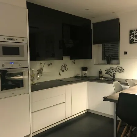 Lux Apartmant Black&white